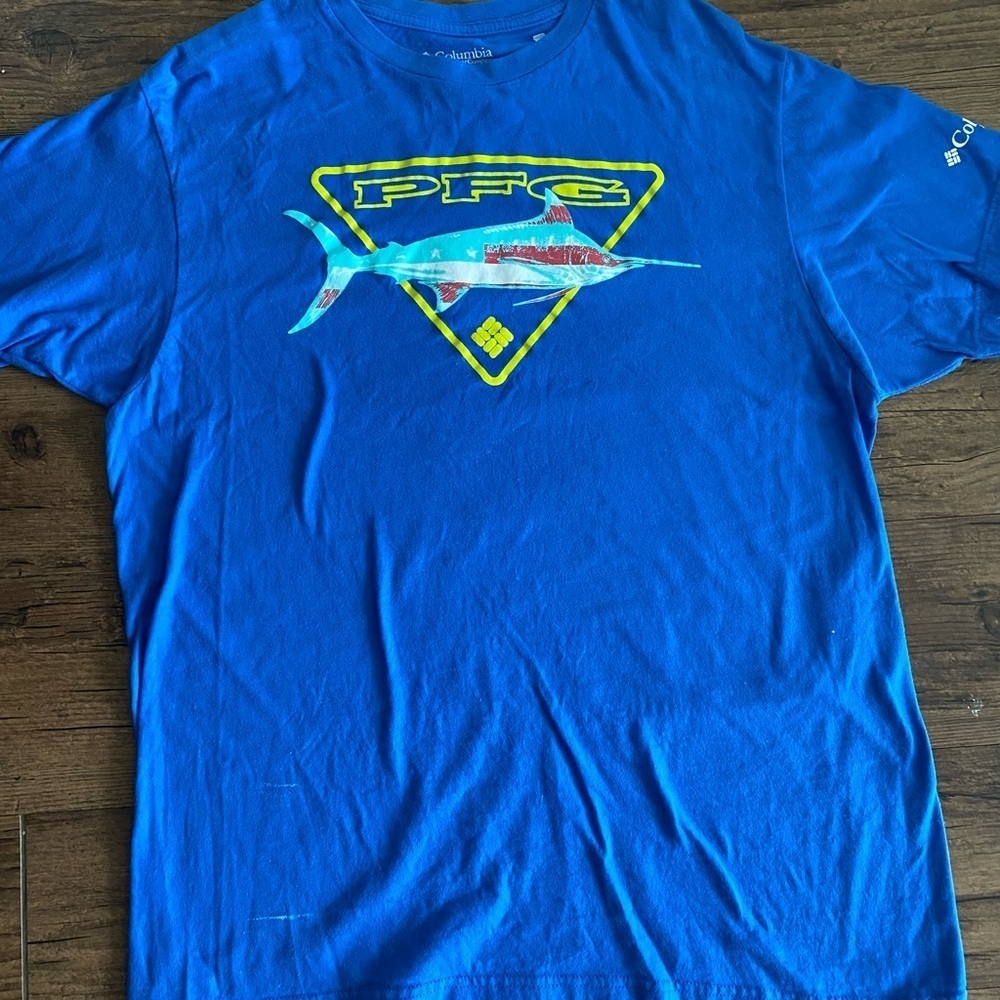 Columbia Men's Blue Graphic Swim Shirt L